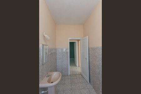 Casa à venda com 279m², 2 quartos e 3 vagasBanheiro