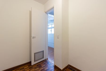 Apartamento à venda com 113m², 4 quartos e 2 vagasQuarto de Serviço