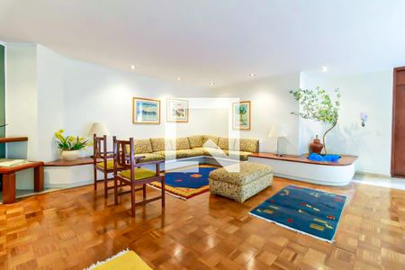 Apartamento à venda com 113m², 4 quartos e 2 vagasÁrea comum - Salão de festas