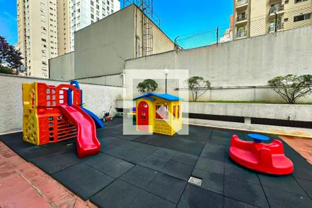 Apartamento à venda com 113m², 4 quartos e 2 vagasÁrea comum - Playground