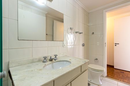 Apartamento à venda com 113m², 4 quartos e 2 vagasBanheiro Social