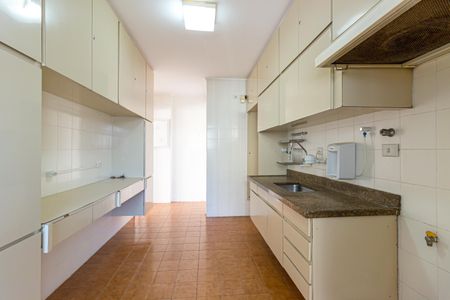 Apartamento à venda com 113m², 4 quartos e 2 vagasCozinha
