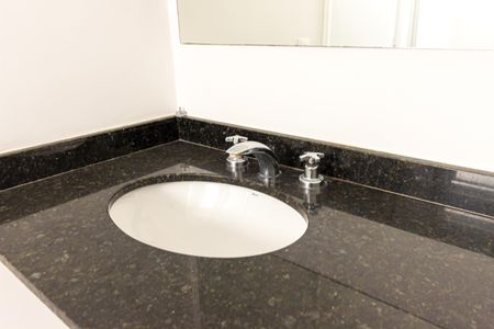 Apartamento à venda com 113m², 4 quartos e 2 vagasBanheiro da Suíte