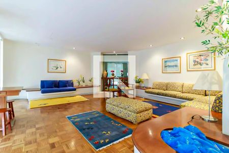 Apartamento à venda com 113m², 4 quartos e 2 vagasÁrea comum - Salão de festas