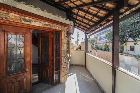 Casa para alugar com 140m², 2 quartos e 2 vagasVaranda da Sala