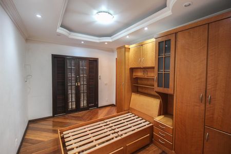 Casa para alugar com 140m², 2 quartos e 2 vagasSuíte 1
