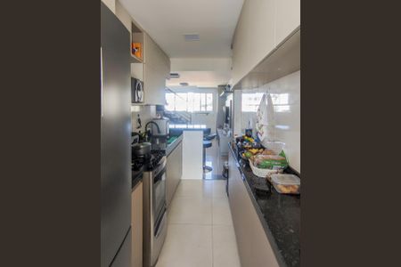 Apartamento à venda com 110m², 2 quartos e 2 vagasCozinha