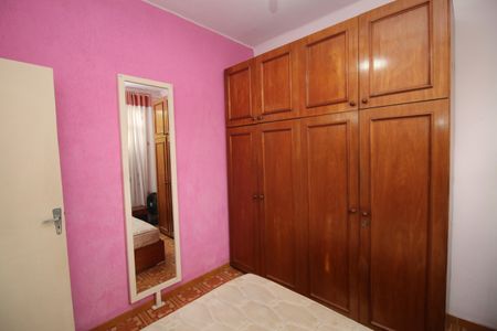 Casa à venda com 135m², 2 quartos e 1 vagaQuarto