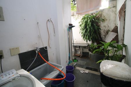 Casa à venda com 135m², 2 quartos e 1 vagaÁrea de Serviço