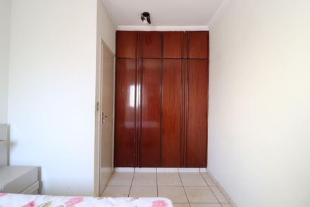 Apartamento para alugar com 58m², 2 quartos e sem vagaQuarto 1