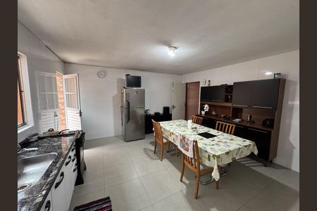 Casa à venda com 3 quartos, 165m² em Cidade das Flores, Osasco