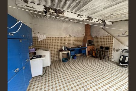 Casa à venda com 165m², 3 quartos e 2 vagas