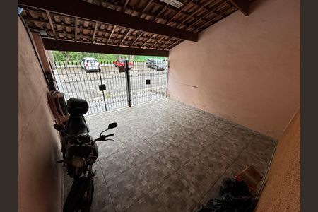 Casa à venda com 165m², 3 quartos e 2 vagas