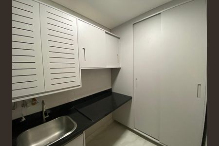 Casa à venda com 163m², 3 quartos e 2 vagasFoto 01