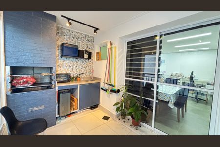 Apartamento à venda com 97m², 3 quartos e 2 vagasVaranda