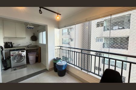 Apartamento à venda com 97m², 3 quartos e 2 vagasVaranda