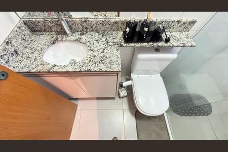 Apartamento à venda com 97m², 3 quartos e 2 vagasBanheiro da Suíte