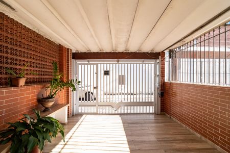 Casa à venda com 148m², 3 quartos e 1 vaga Casa à venda com 148m², 3 quartos e 1 vagaGaragem