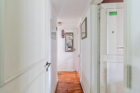 Apartamento à venda com 115m², 3 quartos e 2 vagasCorredor