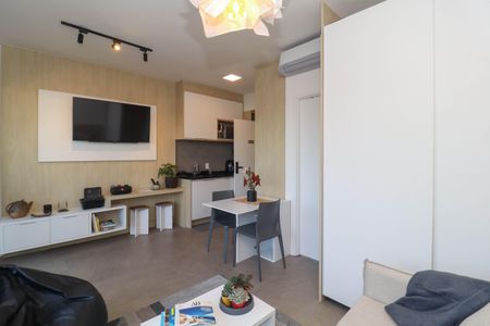 Studio para alugar com 28m², 1 quarto e sem vaga Studio para alugar com 28m², 1 quarto e sem vagaSala/Quarto