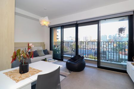 Studio para alugar com 28m², 1 quarto e sem vaga Studio para alugar com 28m², 1 quarto e sem vagaSala/Quarto