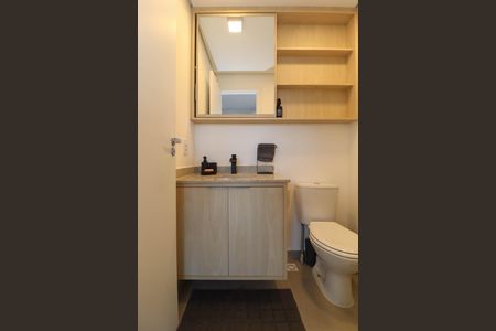 Studio para alugar com 28m², 1 quarto e sem vaga Studio para alugar com 28m², 1 quarto e sem vagaBanheiro