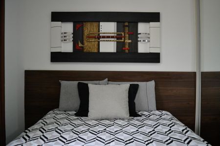 Apartamento à venda com 140m², 2 quartos e 2 vagas Apartamento à venda com 140m², 2 quartos e 2 vagasSuíte