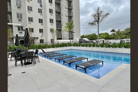 Apartamento à venda com 45m², 2 quartos e 1 vaga Apartamento à venda com 45m², 2 quartos e 1 vagaÁrea comum - Piscina