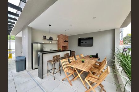 Apartamento à venda com 45m², 2 quartos e 1 vaga Apartamento à venda com 45m², 2 quartos e 1 vagaÁrea comum - Churrasqueira