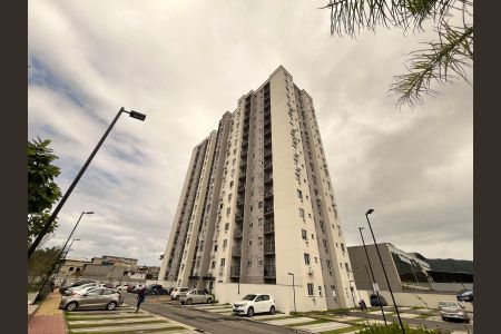 Apartamento à venda com 45m², 2 quartos e 1 vaga Apartamento à venda com 45m², 2 quartos e 1 vagaFachada do bloco