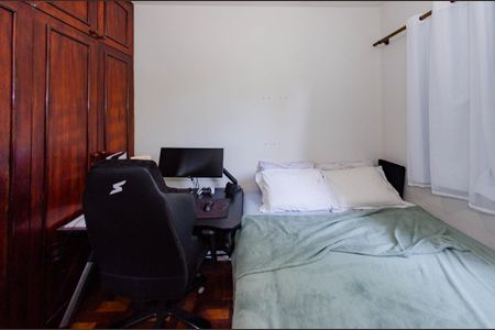 Apartamento à venda com 73m², 2 quartos e 1 vagaQuarto 2