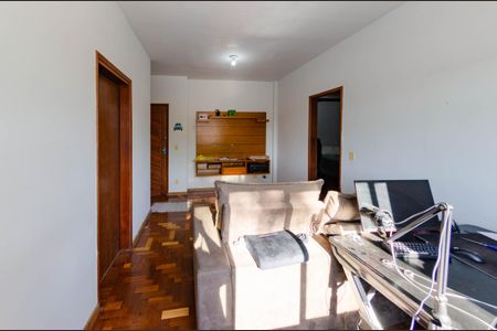 Apartamento à venda com 73m², 2 quartos e 1 vagaSala