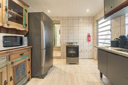 Casa para alugar com 102m², 2 quartos e 2 vagasCozinha