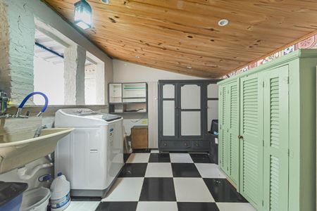 Casa para alugar com 102m², 2 quartos e 2 vagasLavanderia