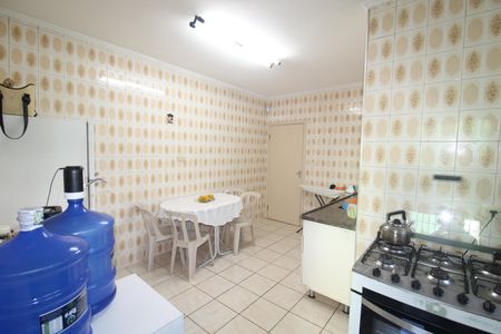 Casa à venda com 161m², 4 quartos e 2 vagasCozinha