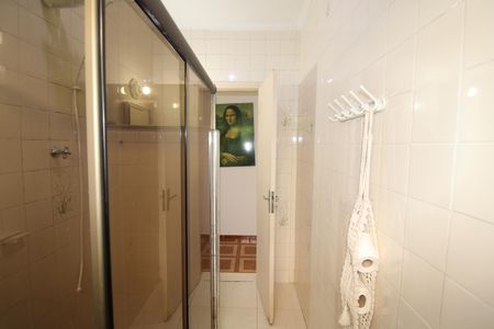 Casa à venda com 161m², 4 quartos e 2 vagasBanheiro 2