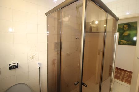 Casa à venda com 161m², 4 quartos e 2 vagasBanheiro 2