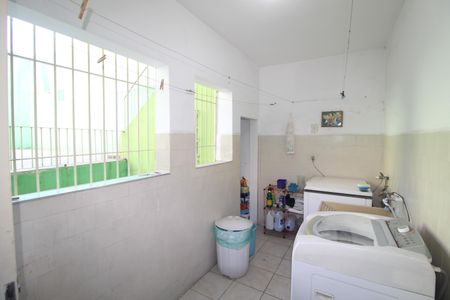 Casa à venda com 161m², 4 quartos e 2 vagasÁrea de Serviço