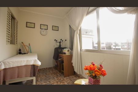 Casa à venda com 128m², 3 quartos e 8 vagasQuarto 1