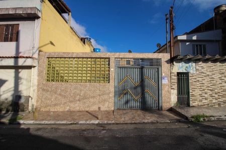 Casa à venda com 128m², 3 quartos e 8 vagasFachada