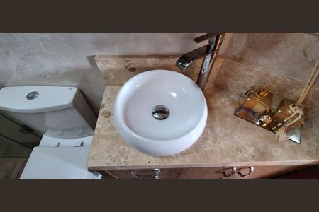 Apartamento à venda com 282m², 3 quartos e 2 vagasBanheiro Social