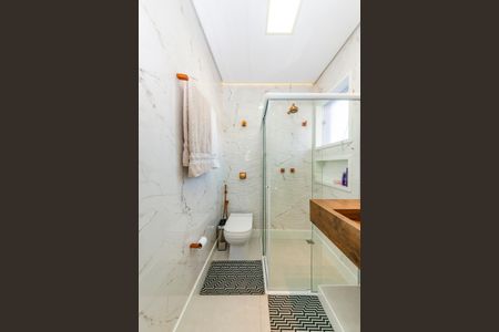 Casa à venda com 350m², 4 quartos e 2 vagasBanheiro da Suíte 1