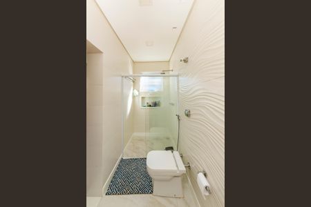 Casa à venda com 350m², 4 quartos e 2 vagasBanheiro da Suíte 2