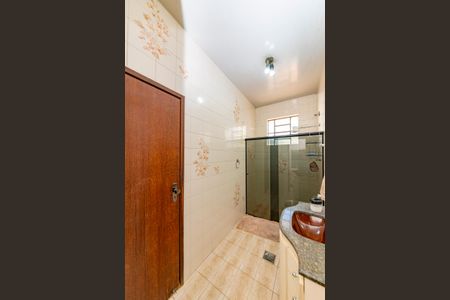 Casa à venda com 350m², 4 quartos e 2 vagasBanheiro Social