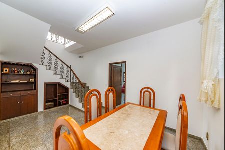 Casa à venda com 350m², 4 quartos e 2 vagasSala 3