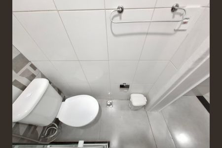 Banheiro de kitnet/studio à venda com 1 quarto, 43m² em Saúde, Rio de Janeiro