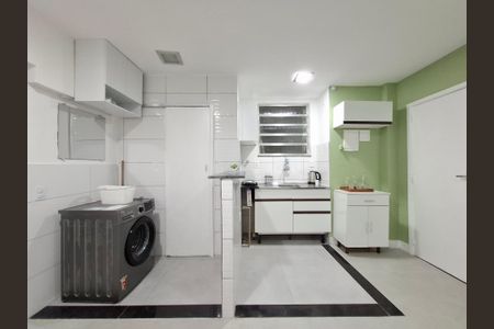 Studio à venda com 43m², 1 quarto e sem vaga Studio à venda com 43m², 1 quarto e sem vagaCozinha/área de serviço