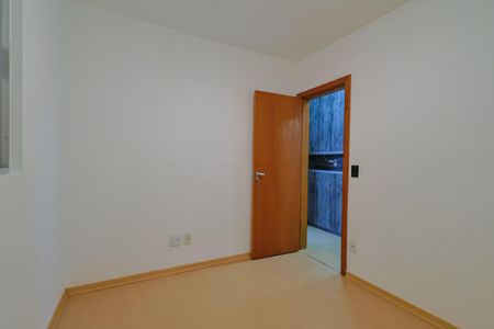Apartamento à venda com 130m², 3 quartos e 2 vagasQuarto 1