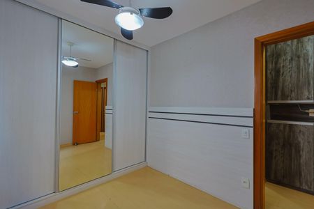 Apartamento à venda com 130m², 3 quartos e 2 vagasQuarto 2
