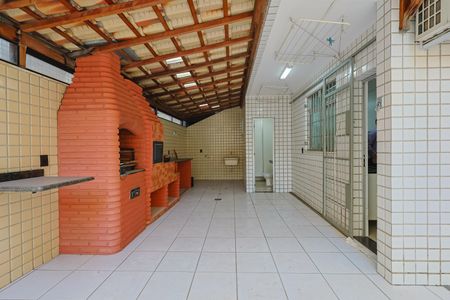 Apartamento à venda com 130m², 3 quartos e 2 vagasÁrea externa